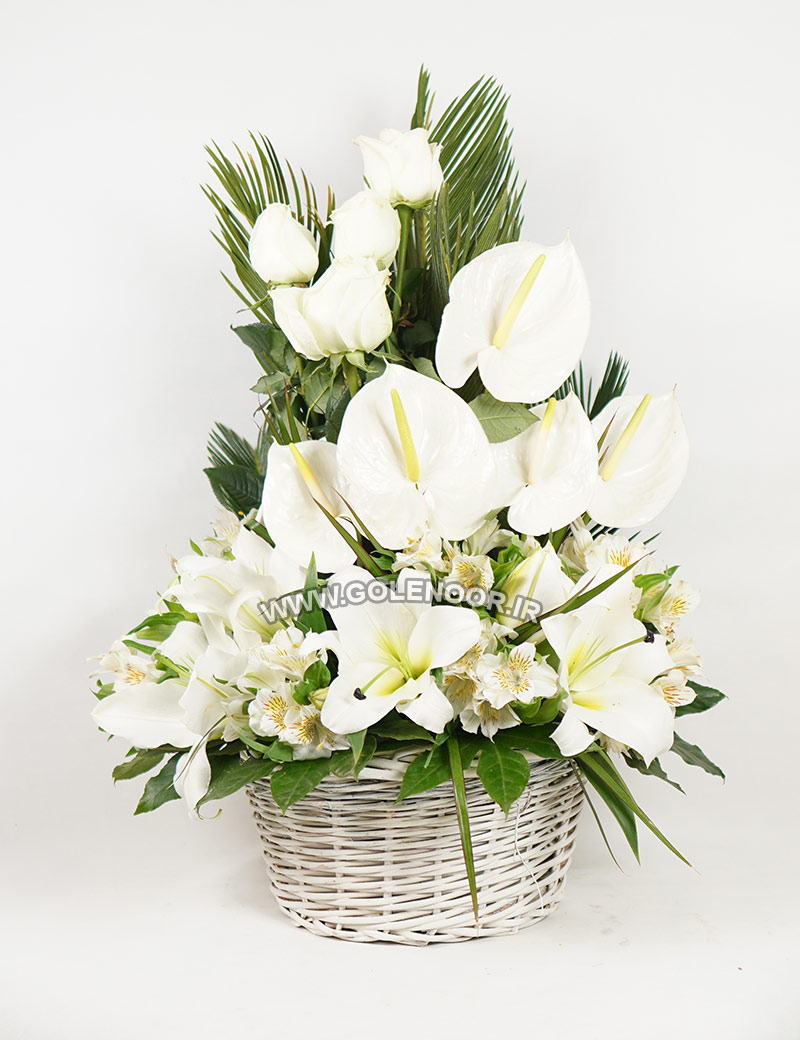سبد سفید لاکچر سبد گل ترحیم لیلی